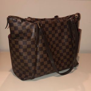 Louis Vuitton purse